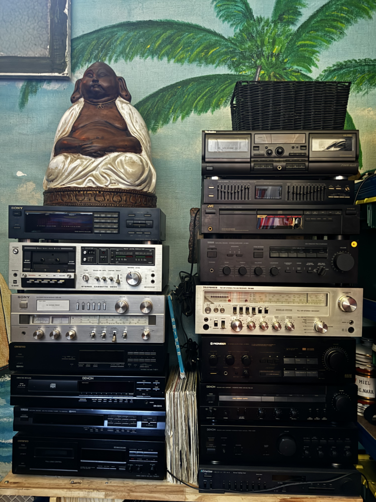 Dernier arrivage : Appareils HI-FI SONY, DENON