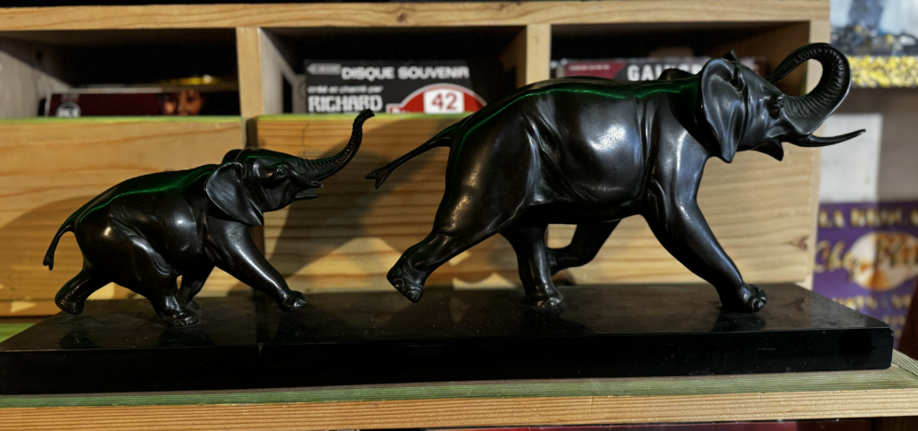 Sculpture éléphants - décoration maison occasion